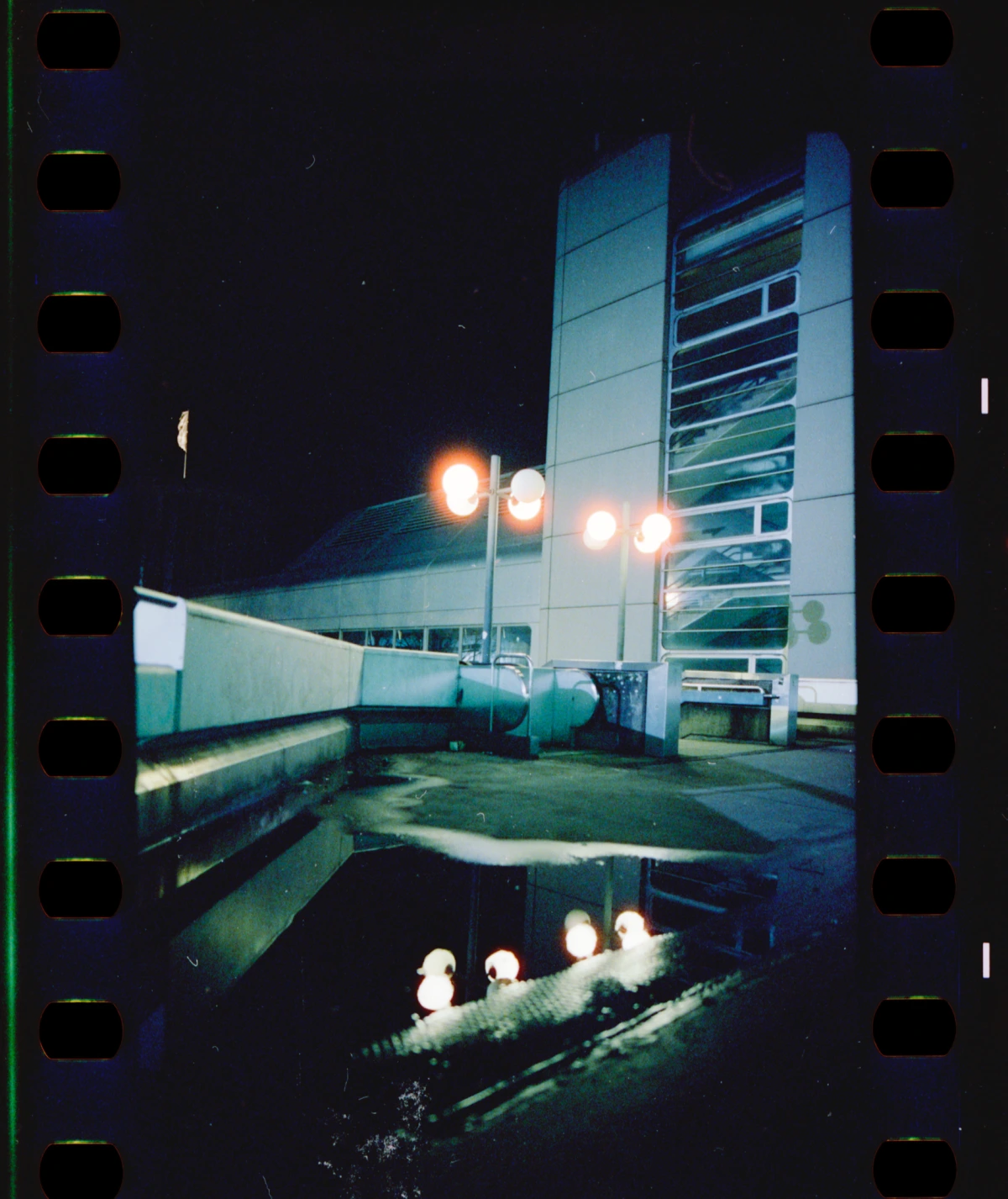 Messe Nord ICC auf Cinestill 800T