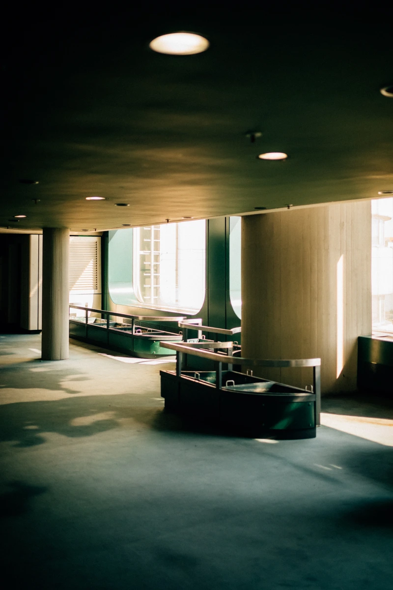 Lounge-Bereich neben dem Hauptfoyer