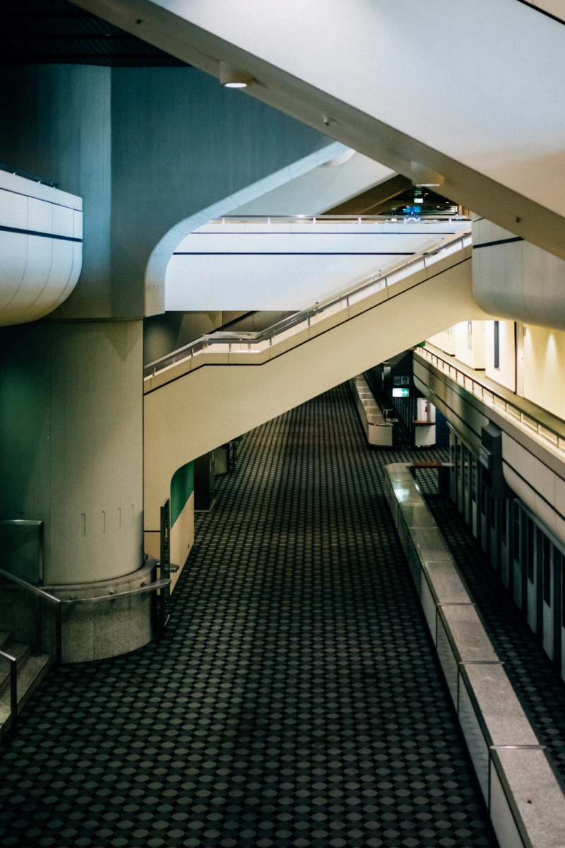 Blick auf Garderobenanlage im ICC