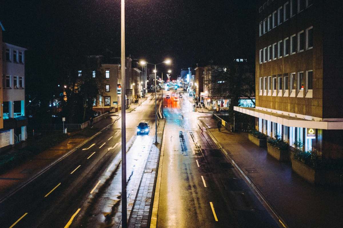 Giessen bei Nacht